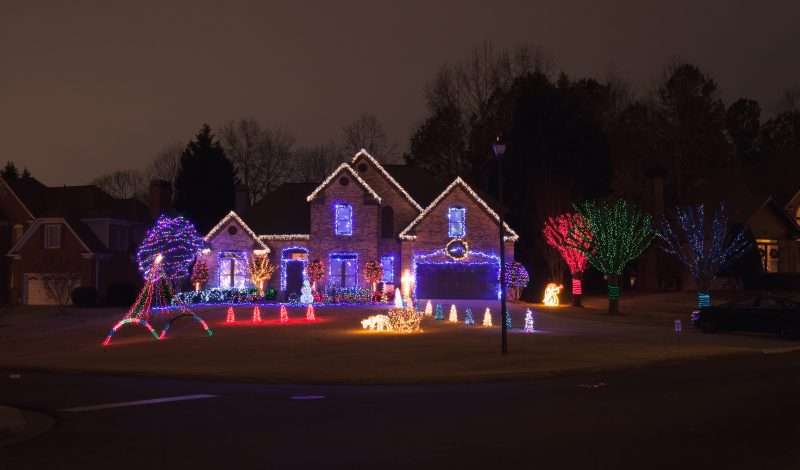 Christmas Light Hanging Services - Apple Valley Eco Landscapes